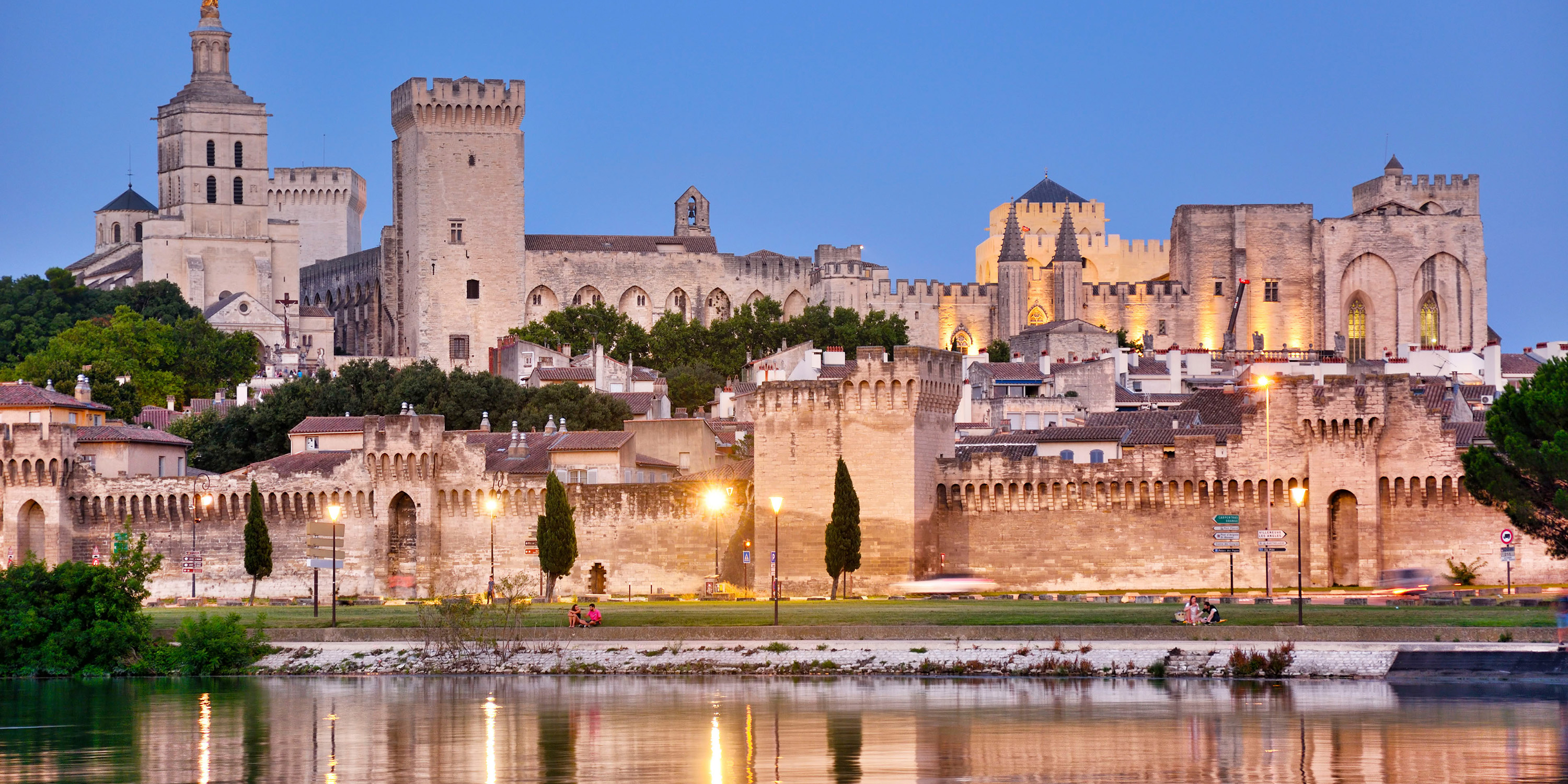 10 Enchanting Year-Round Things to Do in Avignon France 10 Enchanting Year-Round Things to Do in Avignon France